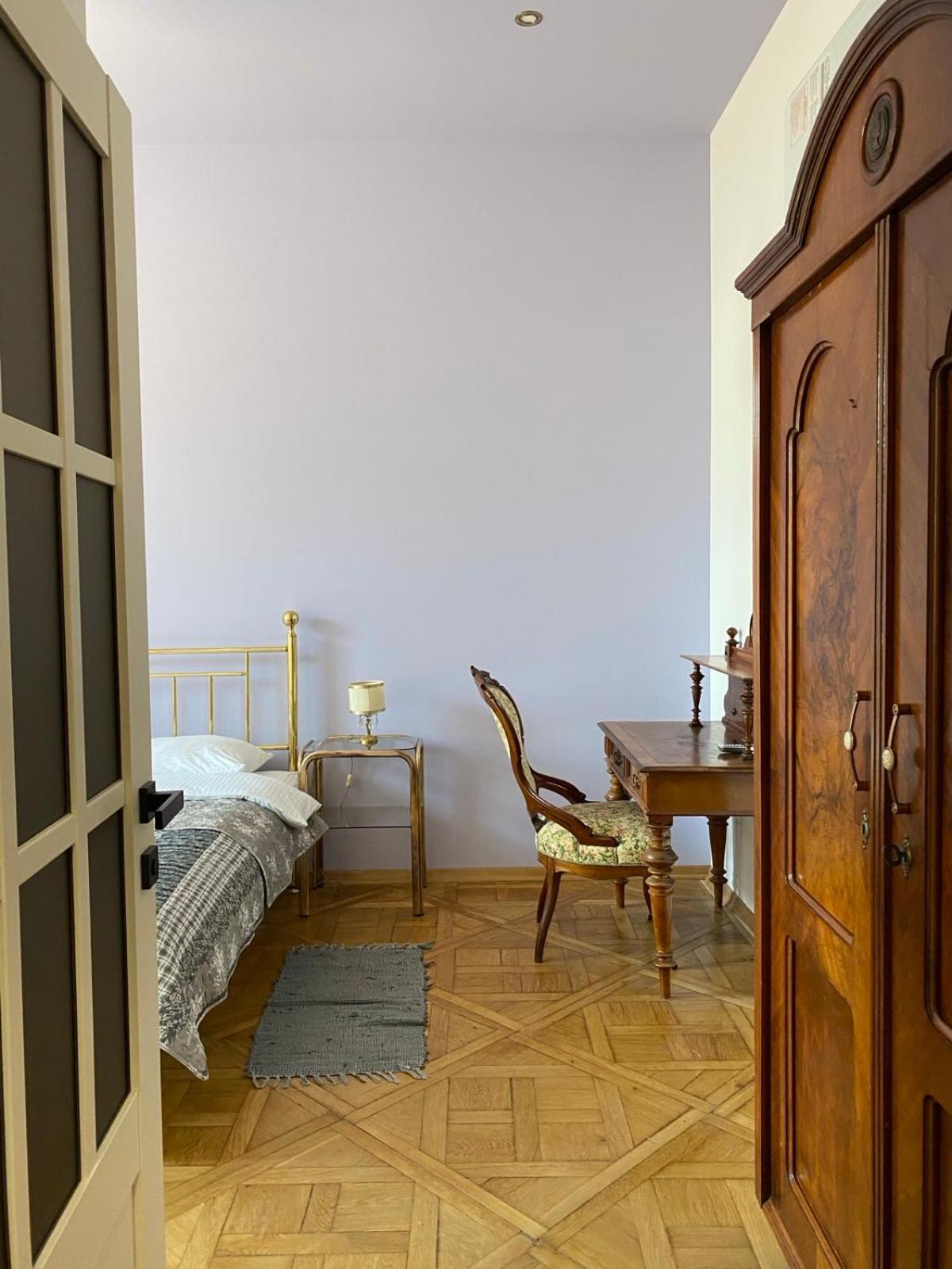 3 Bedrooms Apartment On Nasypna 3 Lwów Zewnętrze zdjęcie